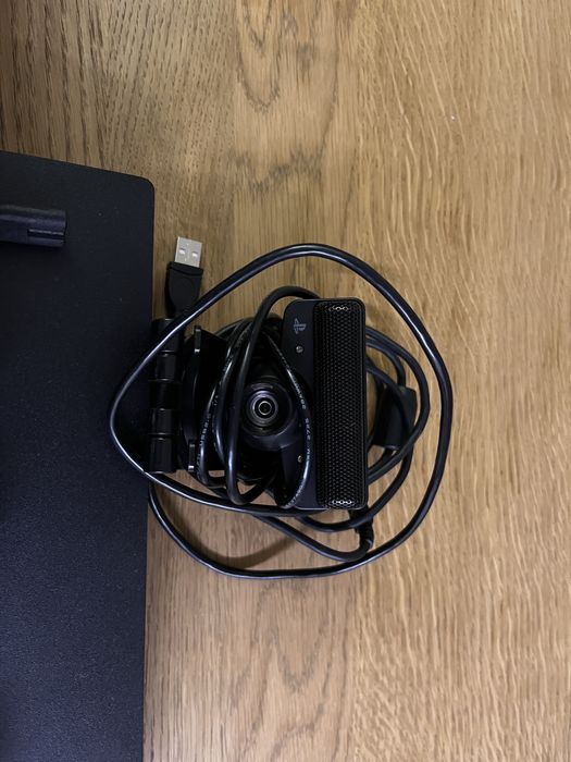 Playstation 3 slim 320gb + move + 20 gier!