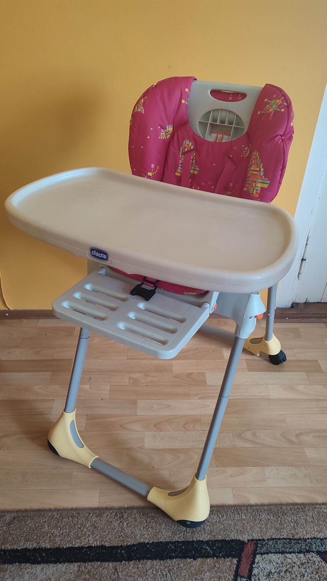Krzesełko do karmienia CHICCO