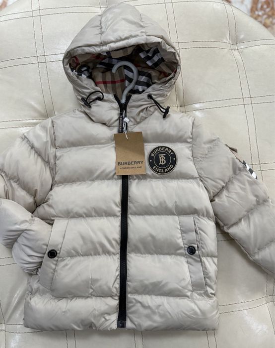 Дитячі курточки MONCLER та BURBERRY