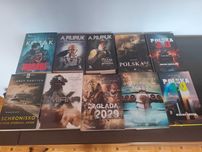 10 książek, różne tytuły i autorzy, Pilipiuk, Inglot, Gawęda i inni