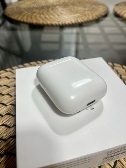 Etui ładujące do AirPods 2/ charging Case for AirPods2