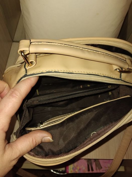 Сумка женская лаковая