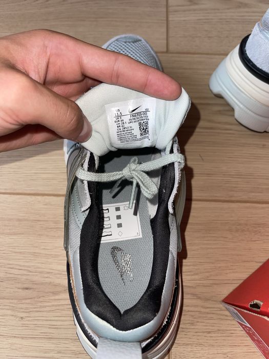 Кросівки Nike V2K RUN (FN6703 003)