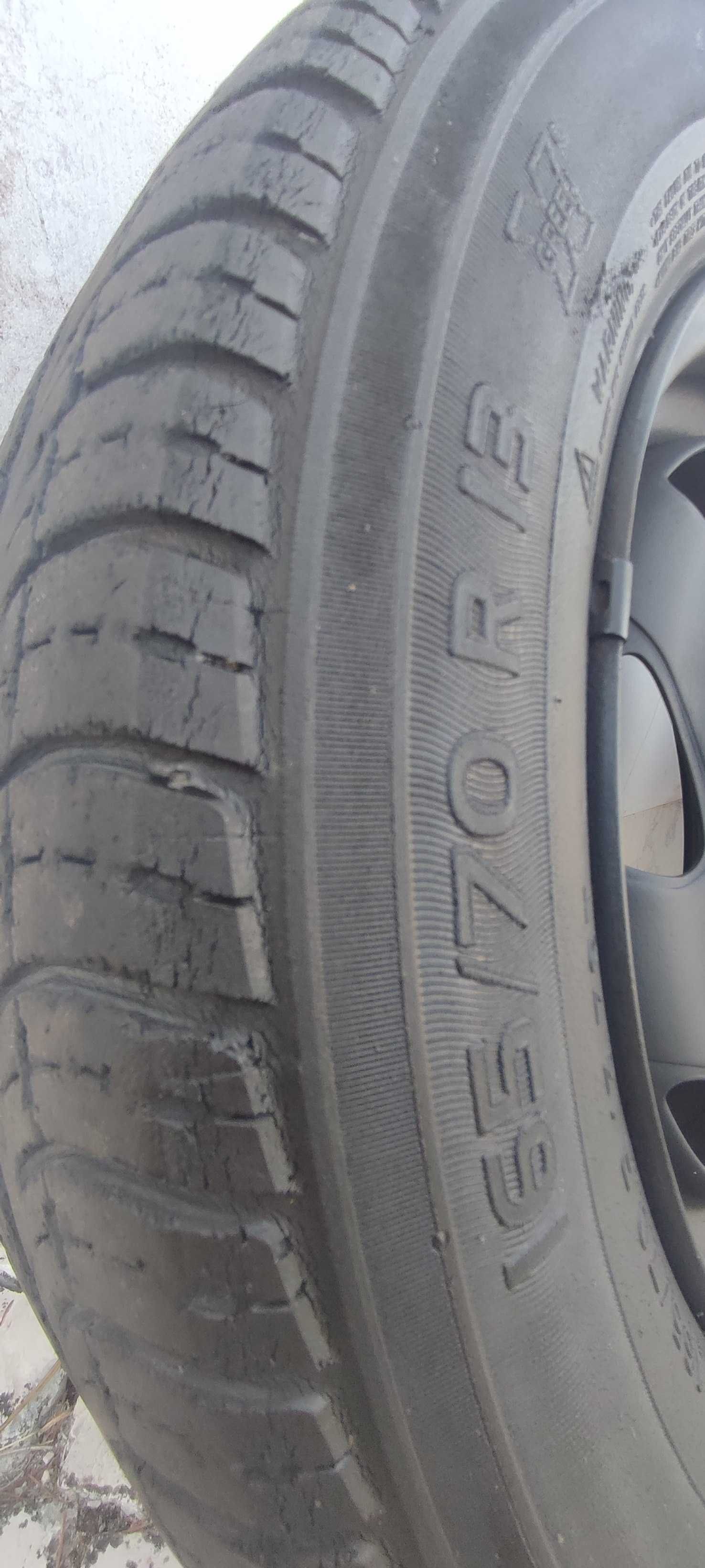 Jantes 13'' + 4 Pneus: PROMOÇÃO!
