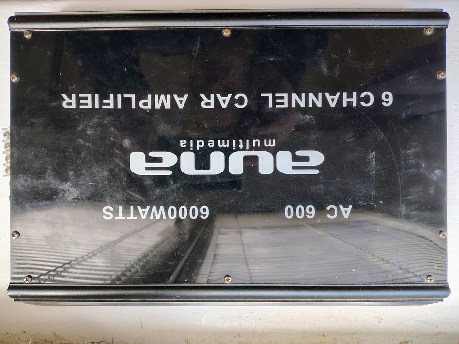 AUNA 600WATTS підсилювач автомобільний 6-канальний.