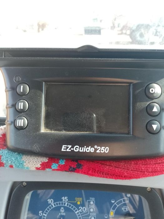 Продам свій оприскувач фрегат ємкість бака 2500