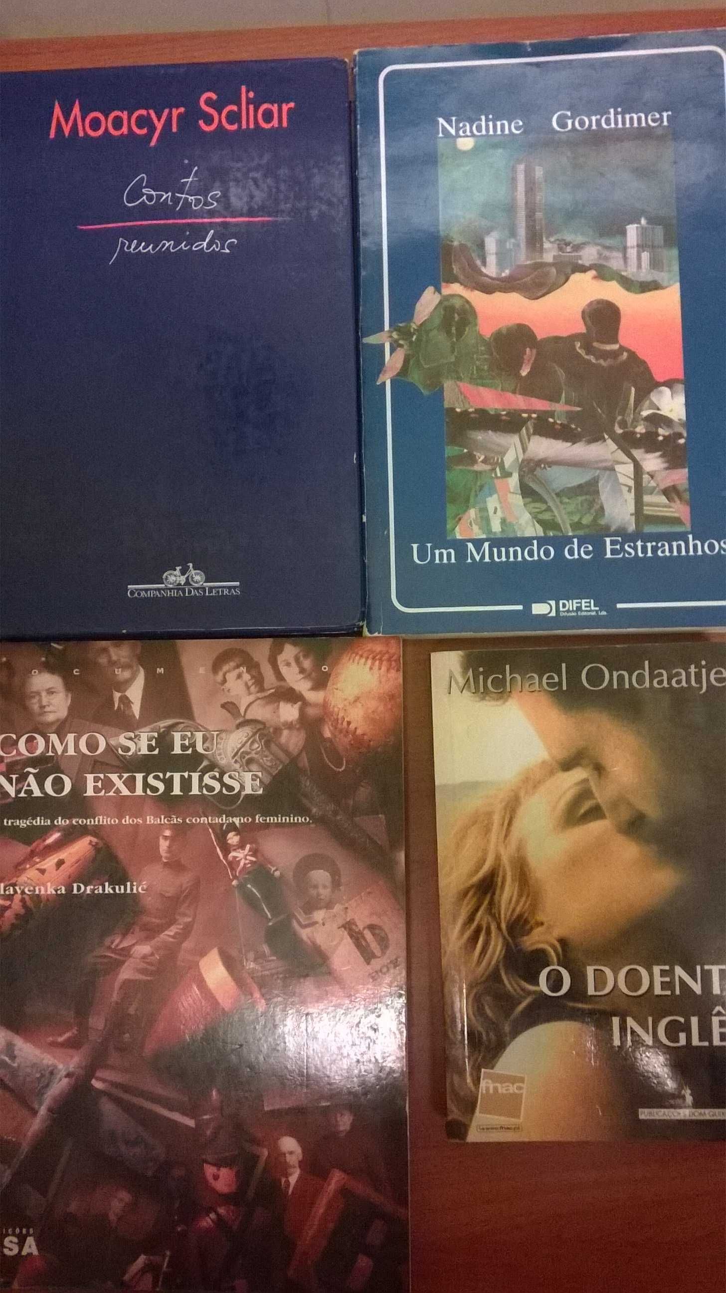 Conjunto de Livros Usados