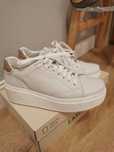 Sneakersy półbuty Lasocki skóra rozm. 38