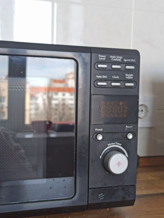 Мікрохвильовка Gorenje MO20DB