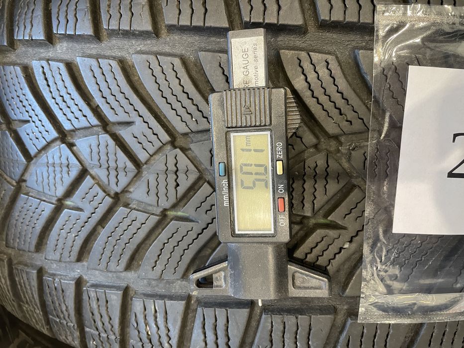 255/55 R19 Goodyear Ultra Grip Performance
