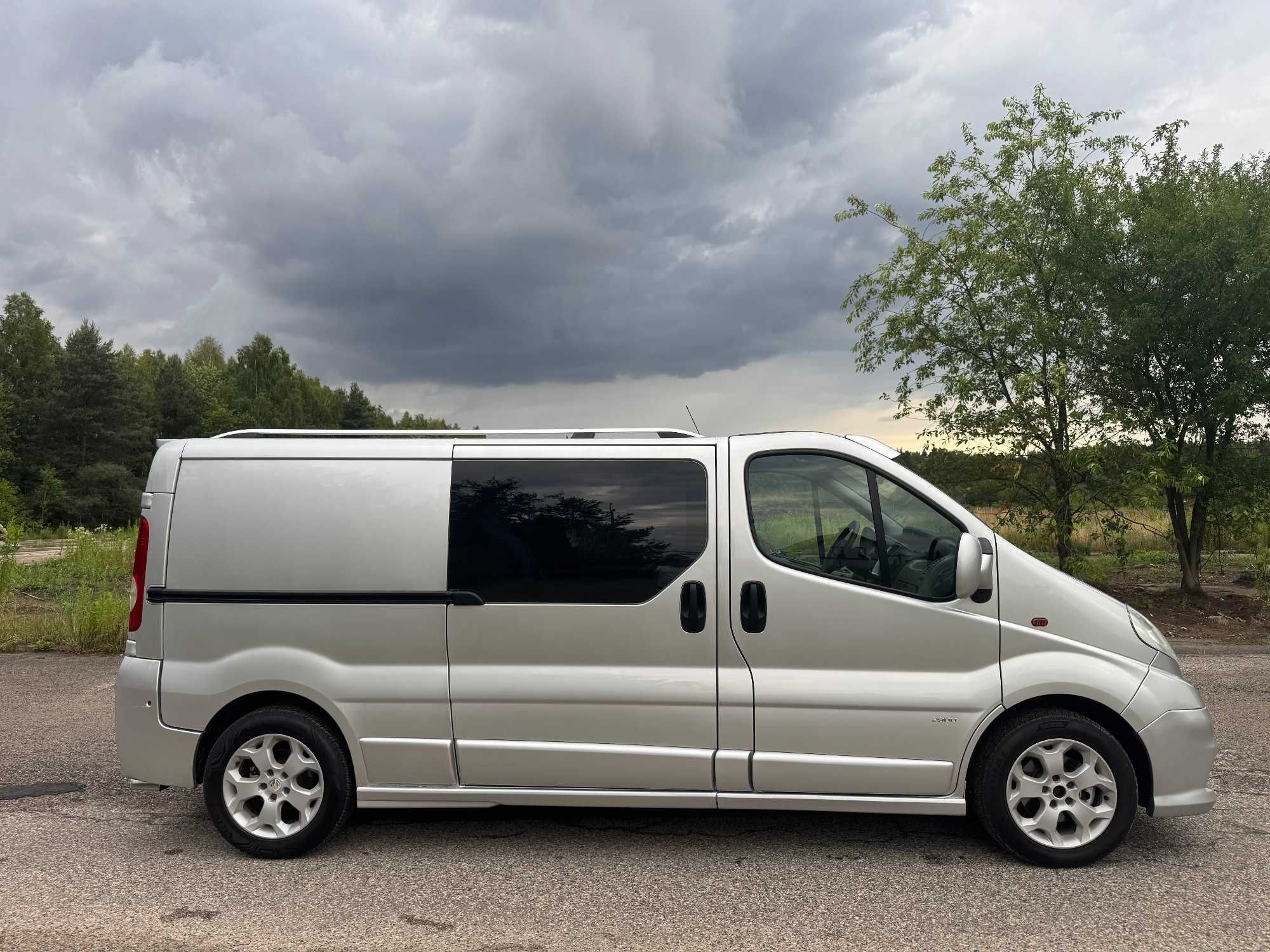 OPEL VIVARO 2011 *2.5CDTI 150KM*klima*dubel kabina*