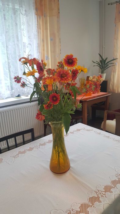 Wazon Fiedorowicz Ząbkowice 1982 r. szkło artystyczne