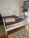 Cama em Ferro de cor branco