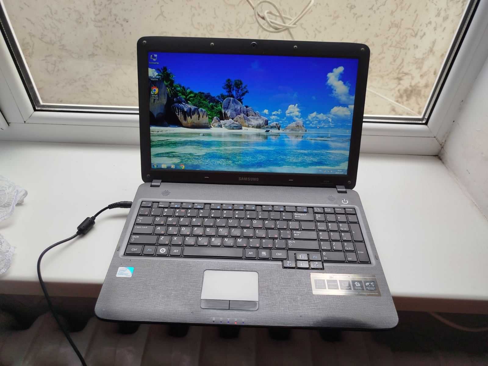Ноутбук Samsung R528 15.6