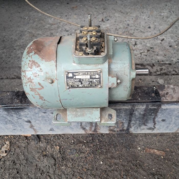 Електро двигун наждак