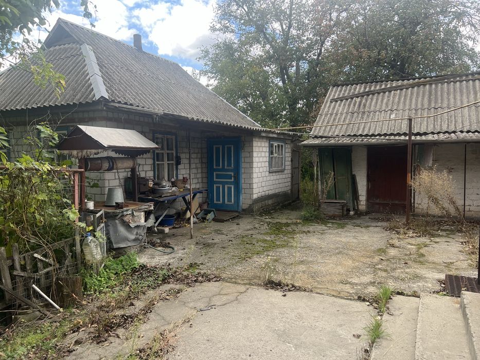 Продам ДОБРОТНИЙ будинок с.Рокитне( передмістя КРЕМЕНЧУКА,до 10 км)