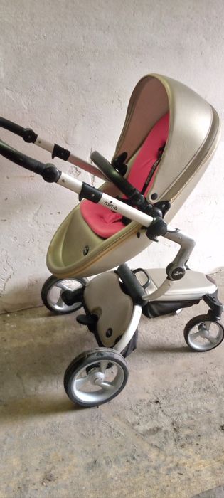 Продам коляску 2в 1 в доброму стані!