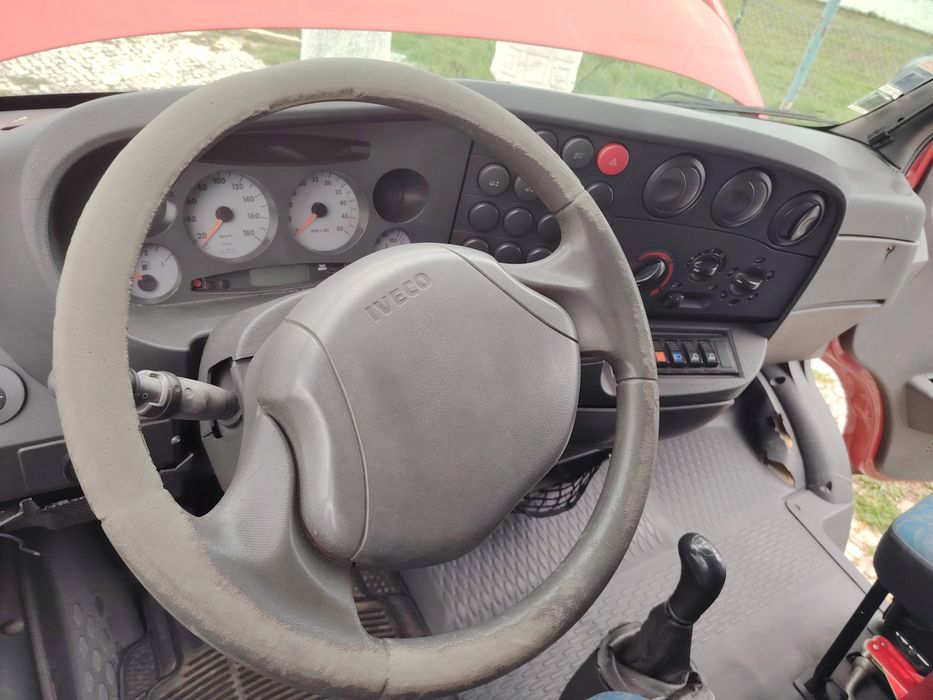 Iveco daily muito boa