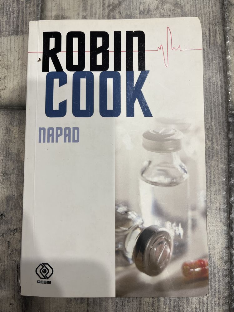 Robin Cook - Napad