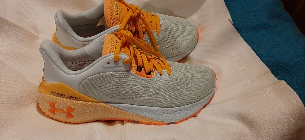 Under Armour Machina 38 Nowe