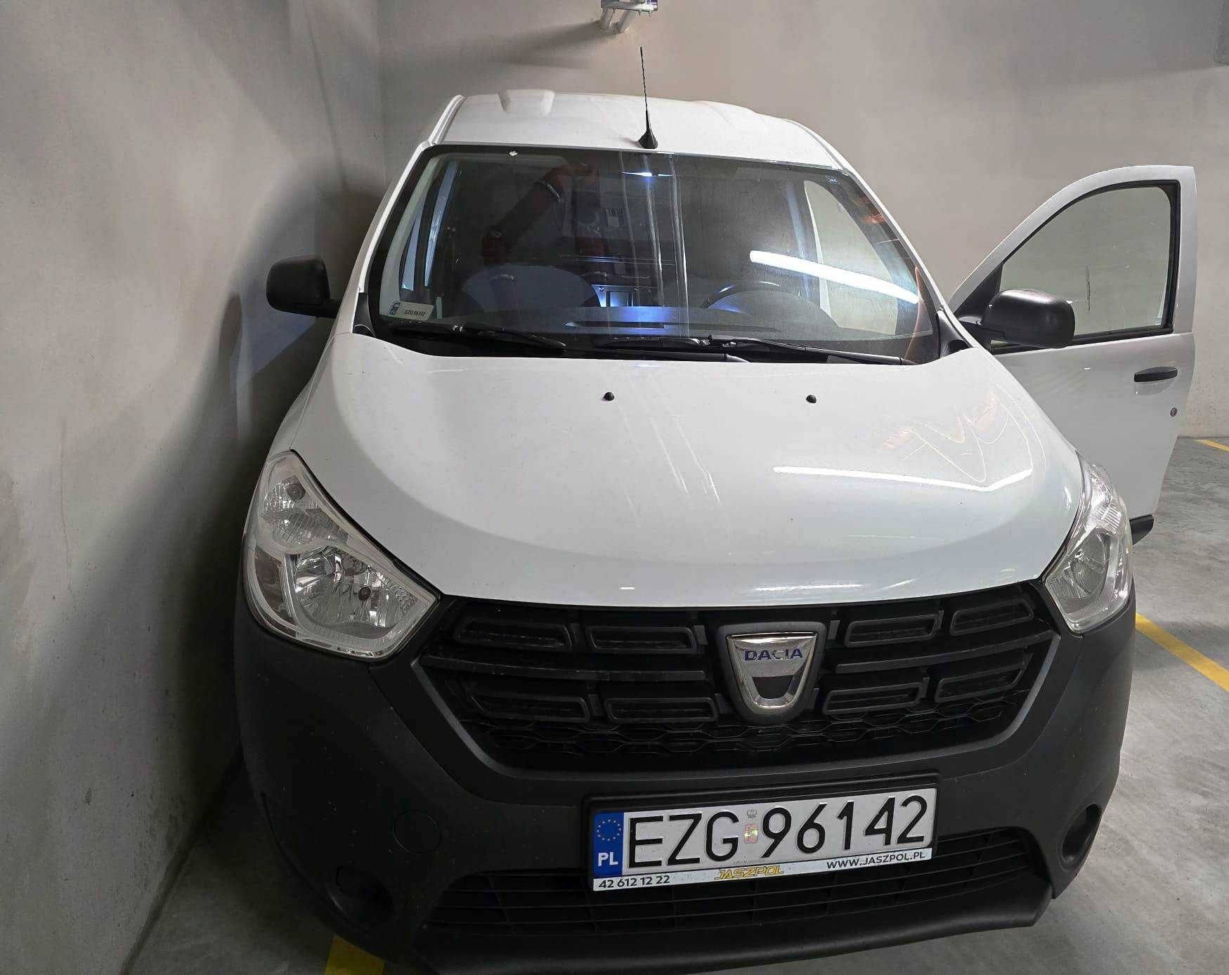 Dacia Dokker 1.5 dCi diesel furgon blaszak VAN 95KM