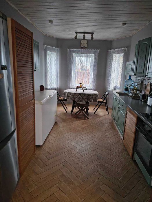 Сдам 2эт/ДОМ(Новый.Обжитый)ЕВРОРЕМОНТ. Все удобс.Теп.Полы. Меб+Техника