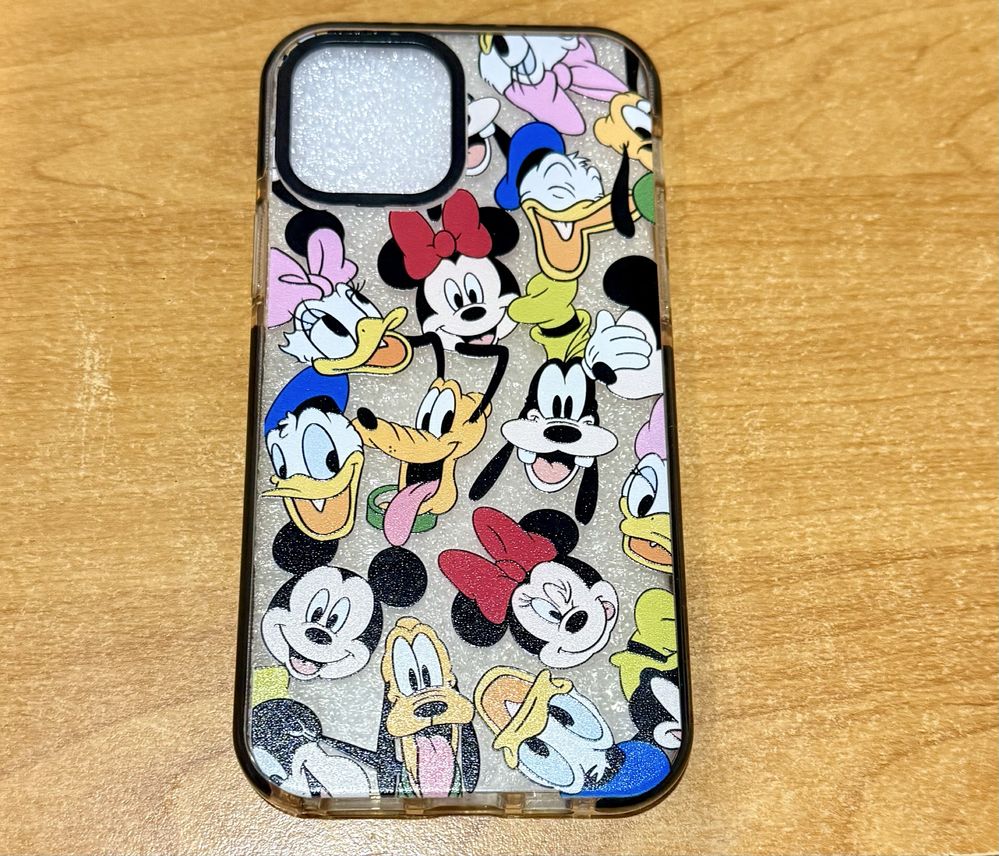 Продам набір із 5 чохлів на iPhone 12 Pro за суперціною - 150 !