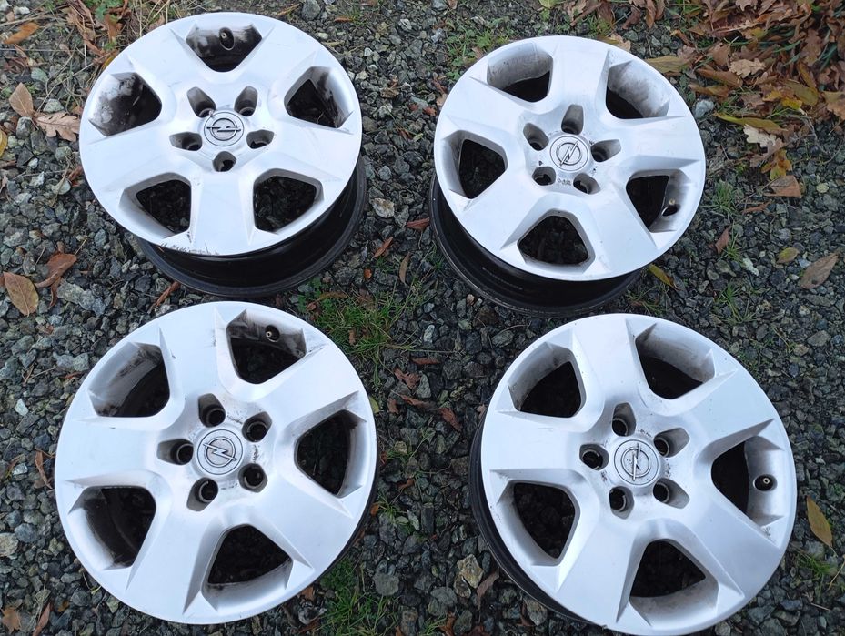 Felgi stalowe 16 5x110 + kołpaki Opel GM – Astra H komplet 4 szt.