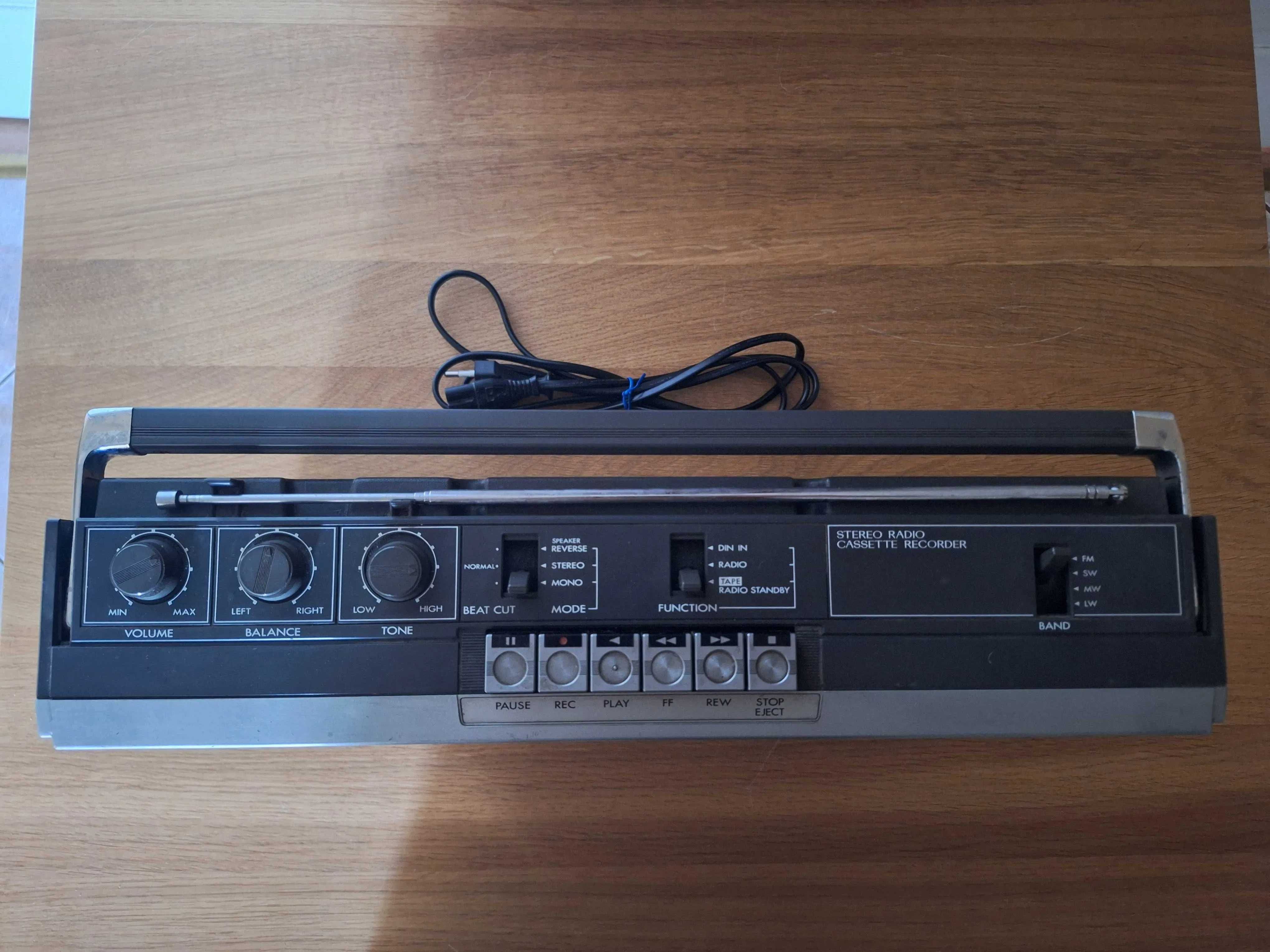 radiomagnetofon JVC RC-555L