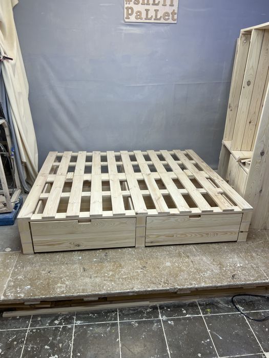 Ліжко/кровать в стилі піддонів loft