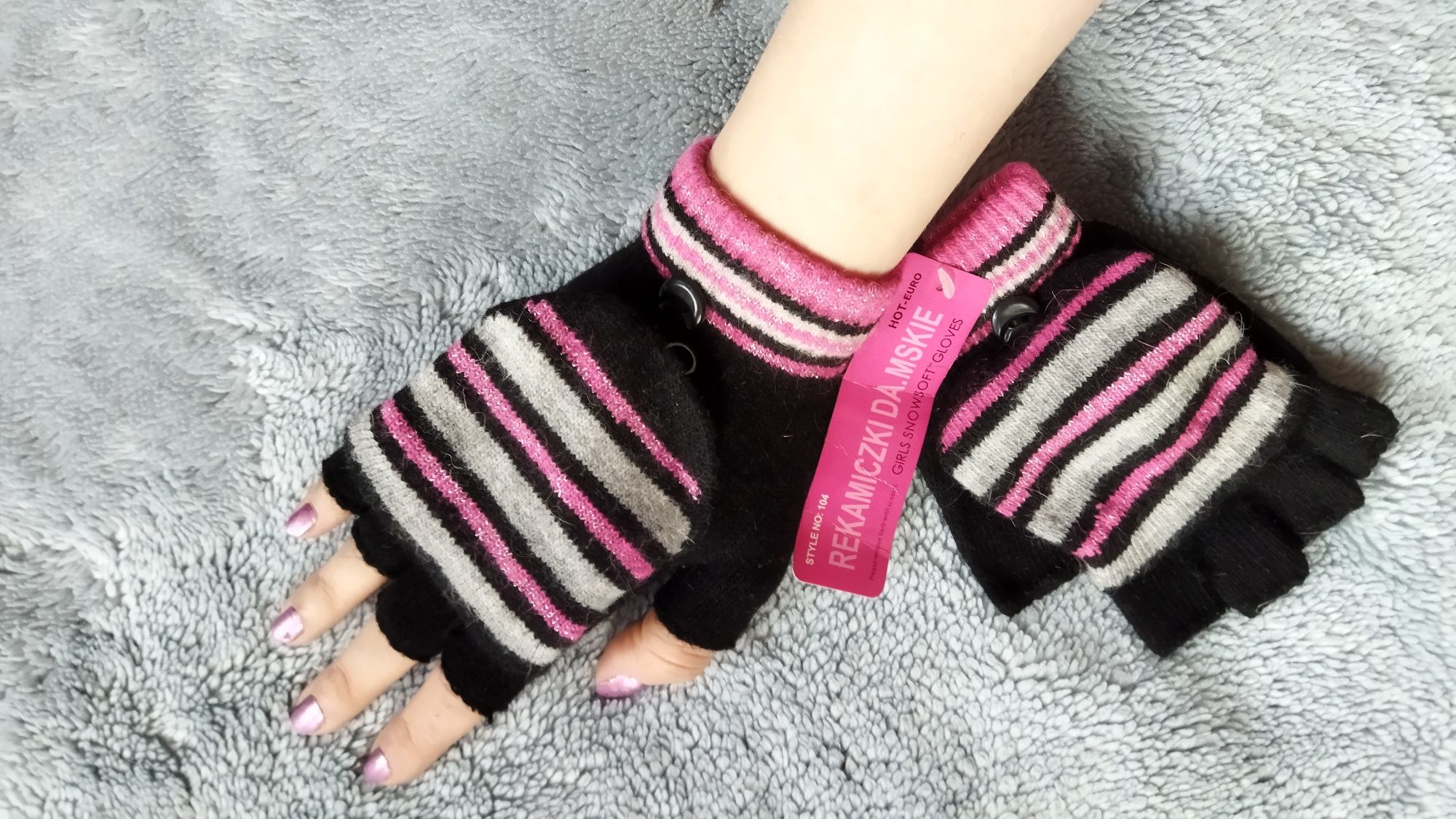 Nowe pomysłowe rękawiczki damskie do smartfona bez palców różowe czar