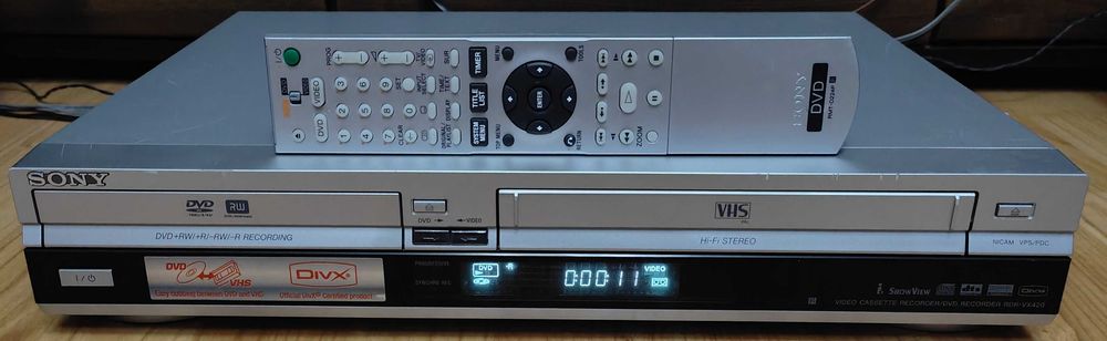 Sony RDR-VX420 combo DVD/VHS HI-FI z pilotem