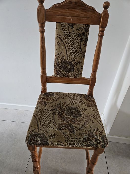 Krzesła tapicerowane + stół PRL