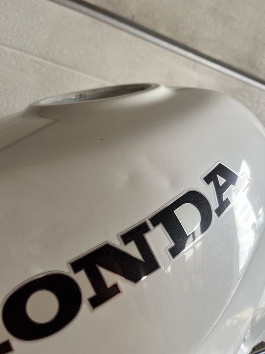 Zbiornik paliwa bak honda VFR 750 F RC 36