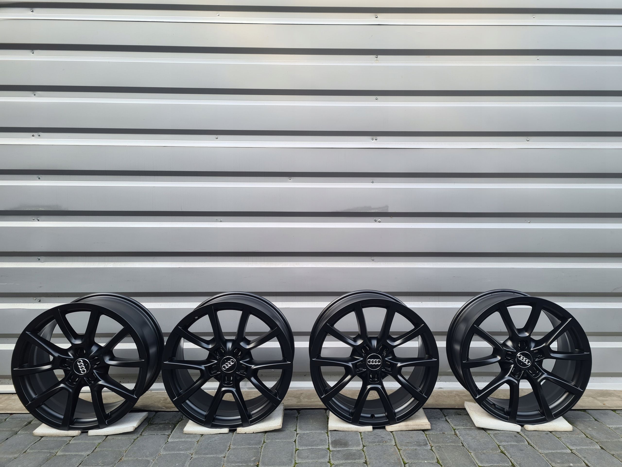 Oryginalne Felgi Audi 18 A3 A4 A5 A6 A8 Q3 Q5 TT