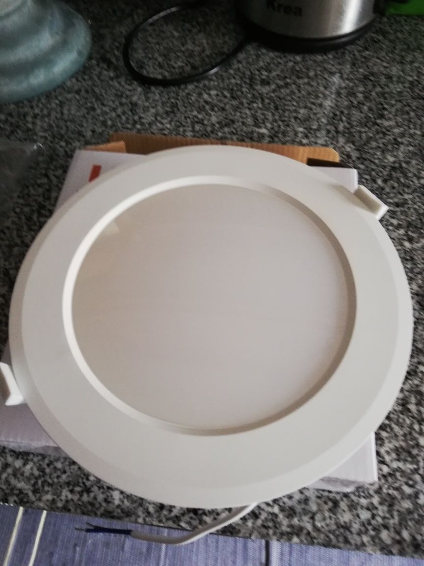 Focos led para WC e Cozinhas