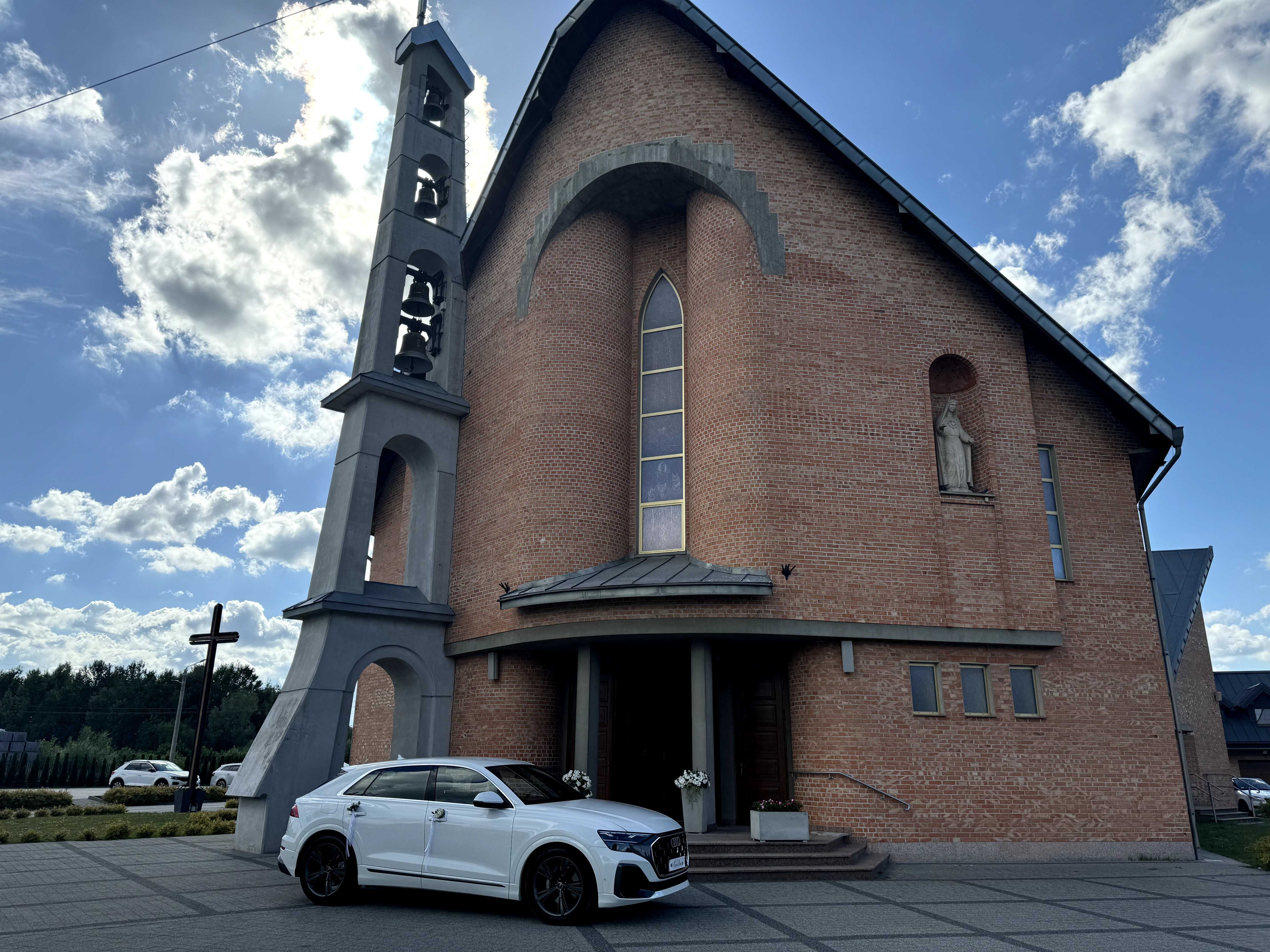 Samochód, Auto do ślubu, Lift BIAŁE AUDI Q8 - 2024, auto na wesele