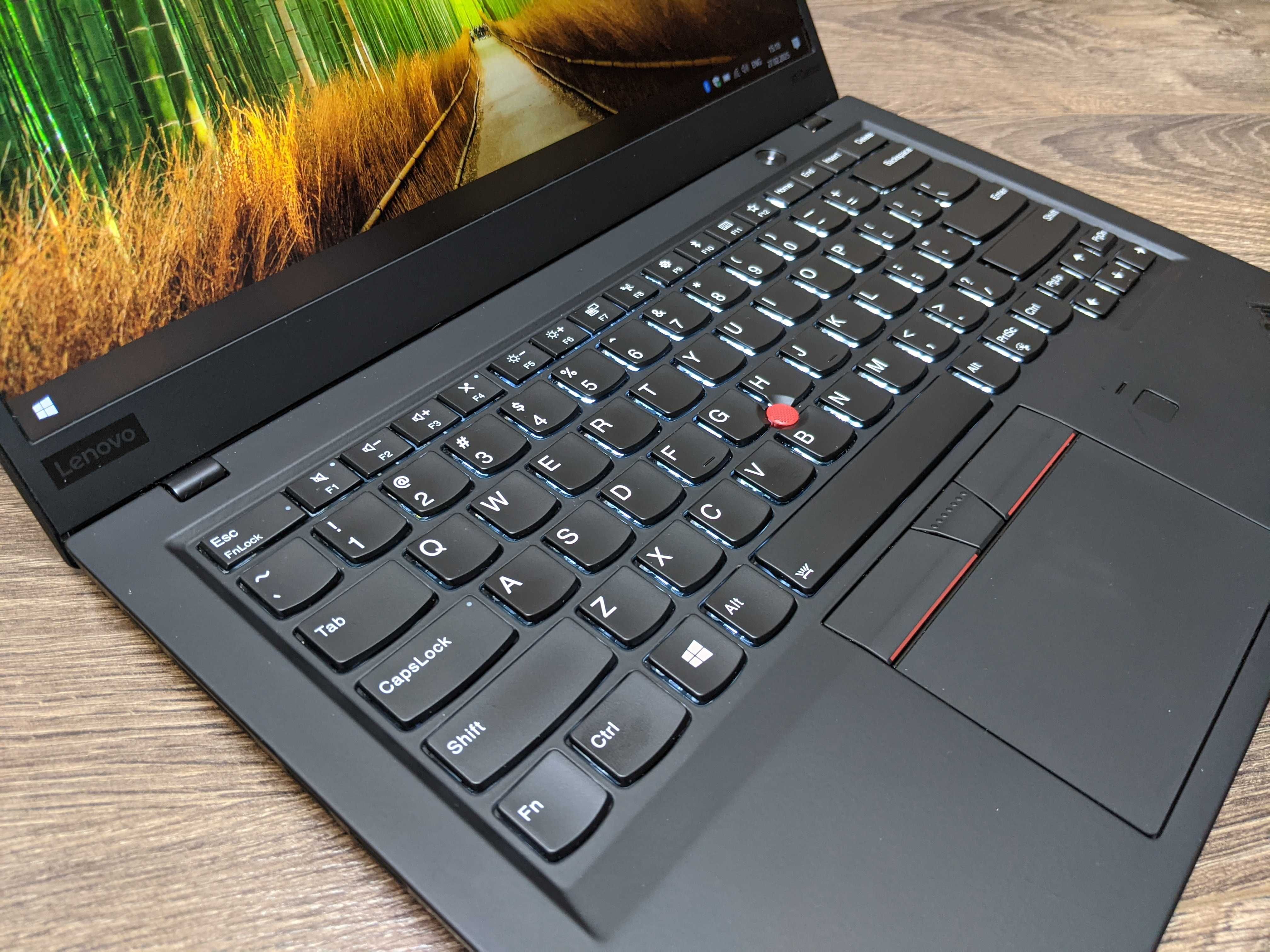 Lenovo Carbon X1 6th 14" FHD IPS i5-8350U 8Gb/256Gb NvME