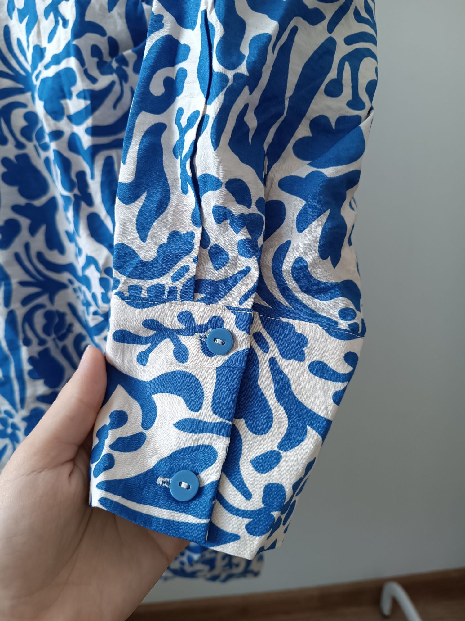 Elegancka sukienka XL/42 plus size z długim rękawem Reserved