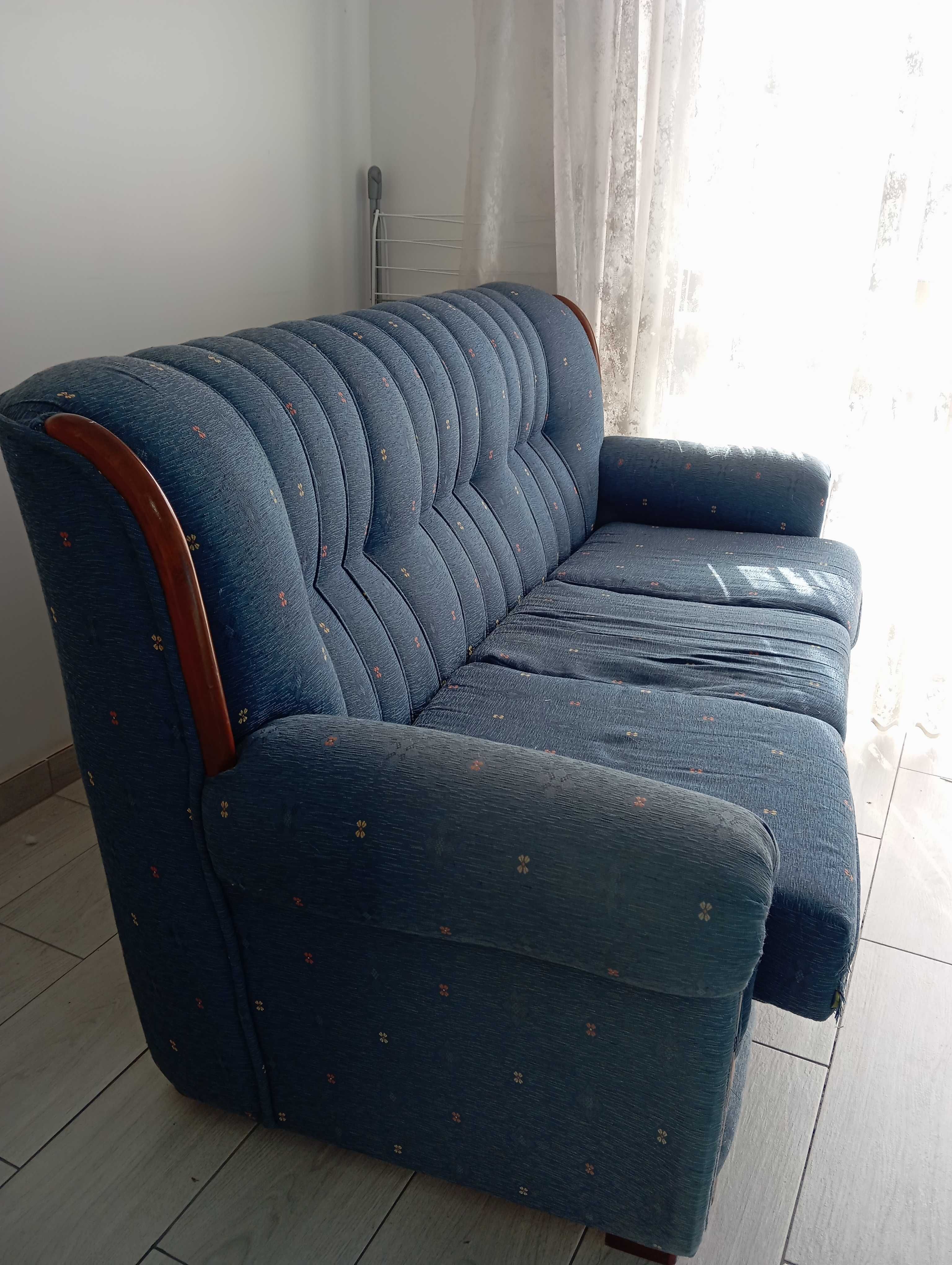 Sofa azul, em muito bom estado