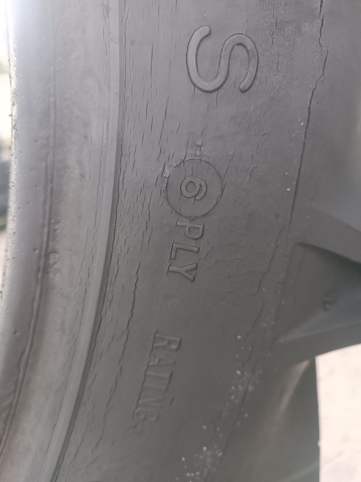 9.5/9-32  9.5-32 Fulda Pionier opona rolnicza pojedynka 9.5R32