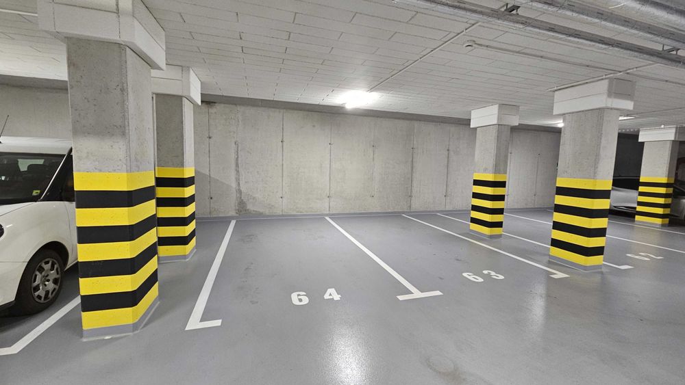 Ostatnie Miejsce Postojowe Parking Podziemny Nova Mikołowska Katowice