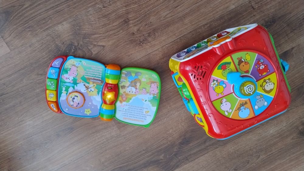 Książeczka Muzyczne opowiadanki i Kostka aktywności Vtech