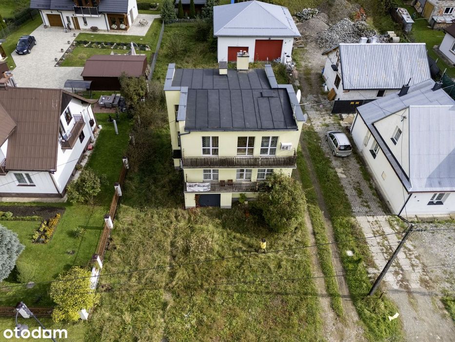 Dom z potencjałem w sercu Muszyny – 939 m² działki przy rzece Poprad