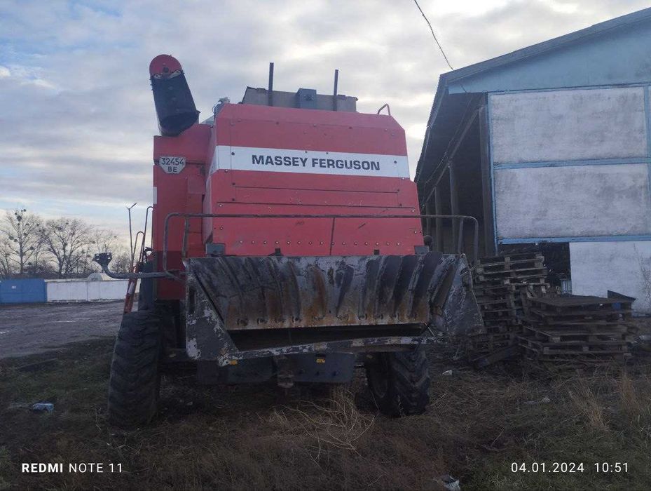 Зернозбиральний комбайн MF-7246