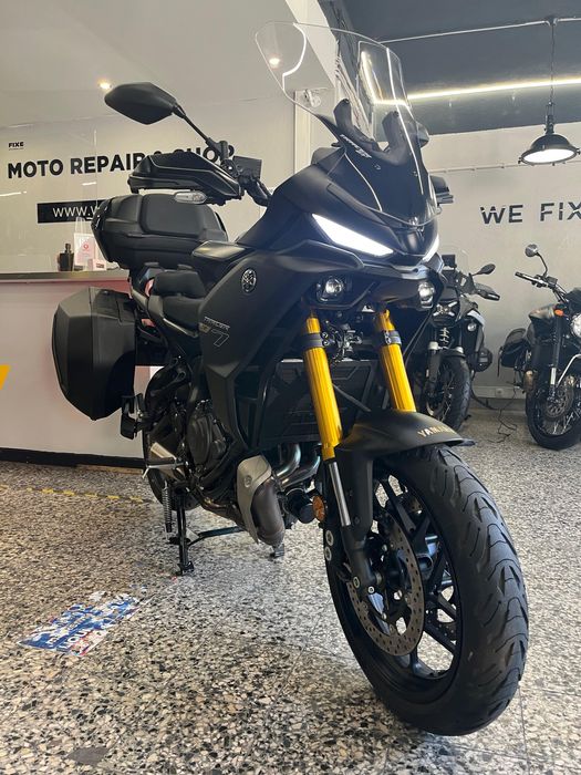 Yamaha Tracer 7 GT de 2025, 3000 Kms. Top case Yamaha
