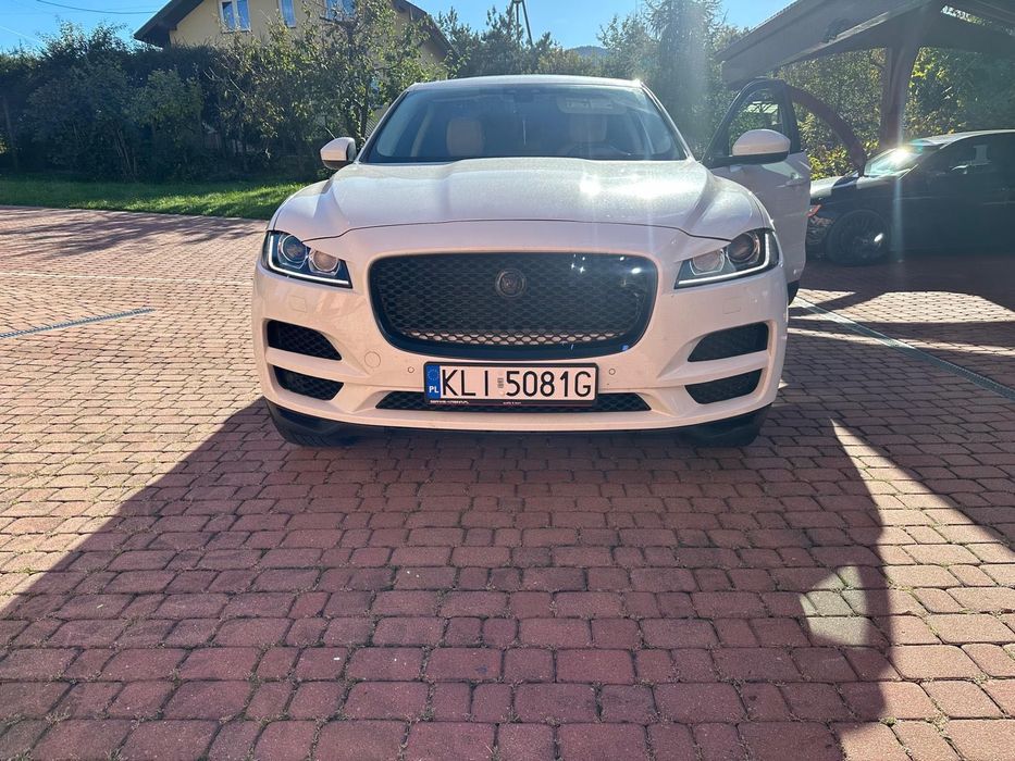 Jaguar F-Pace 30T 300km PRESTIGE
