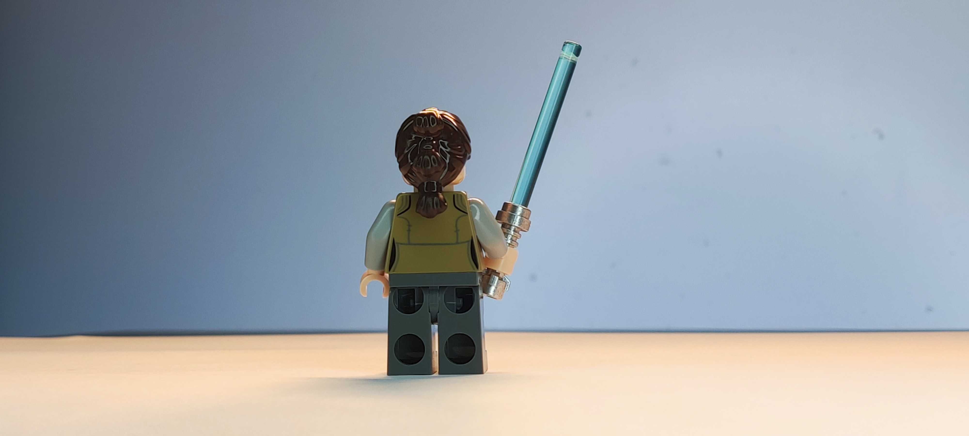 Minifigura Lego - Star Wars: Os Últimos Jedi: Rey Skywalker