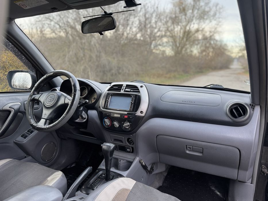 Toyota rav-4 автомат