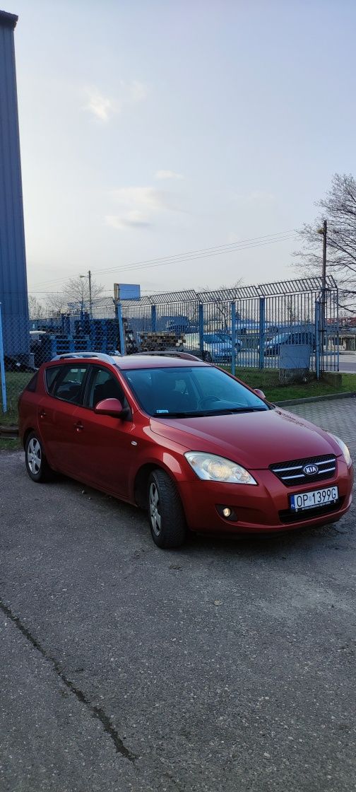 Sprzedam Kia Ceed 1.6 benzyna/gaz